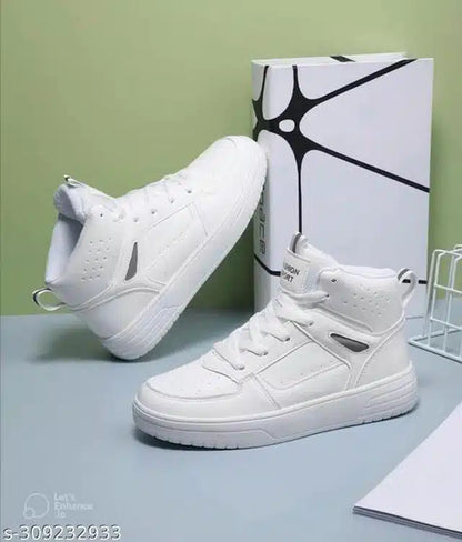 Sneakers for Men (White, 7)