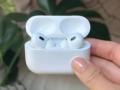 Wireless Bluetooth Earbuds with Charging Case (White)